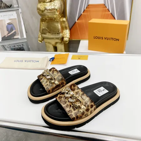 ルイヴィトン スリッパ