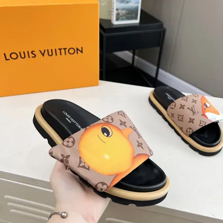 ルイヴィトン スリッパ