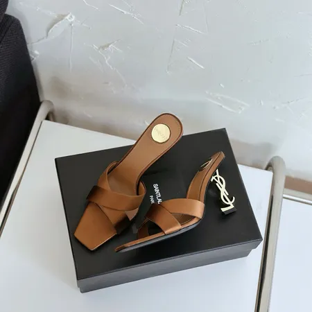 イブサンローラン サンダル