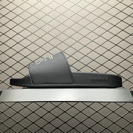 バーバリー ス スリッパ