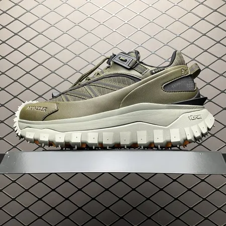 モンクレール スニーカー