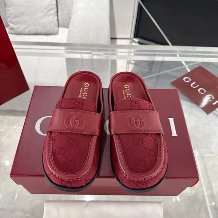 グッチ スリッパ