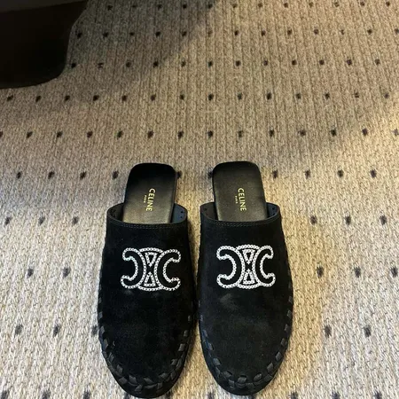 セリーヌ スリッパ