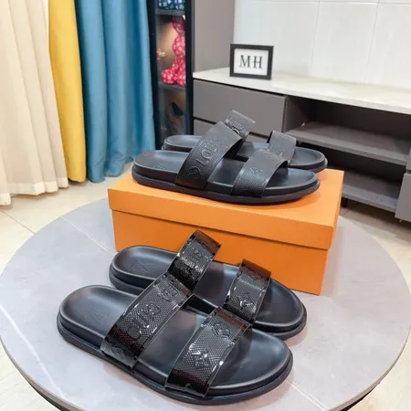 ルイヴィトン スリッパ