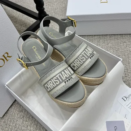 ディオール サンダル