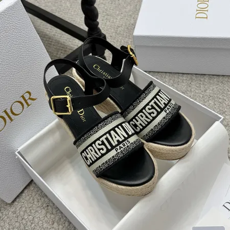 ディオール サンダル