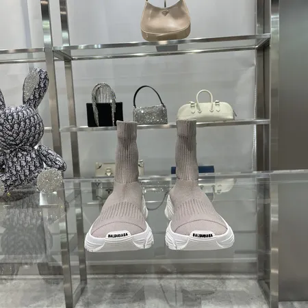 バレンシアガ カジュアルシューズ