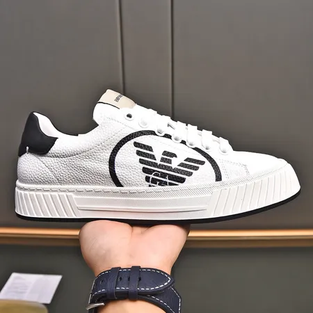 アルマーニ カジュアルシューズ