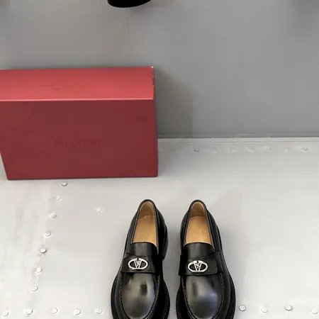 ヴァレンティノ ビジネスシューズ