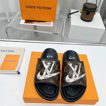 ルイヴィトン スリッパ