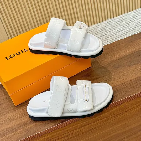 ルイヴィトン スリッパ