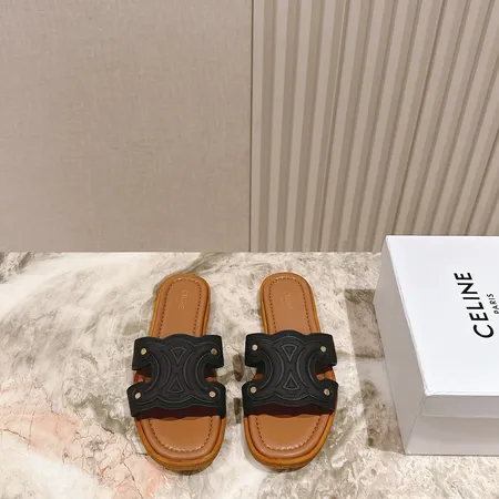 セリーヌ スリッパ