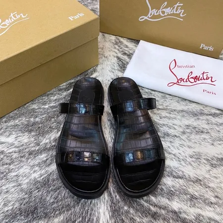 クリスチャン・ルブタン スリッパ