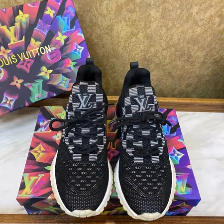 ルイヴィトン スニーカー