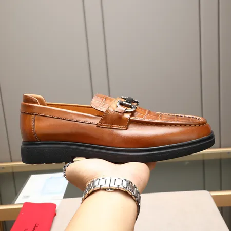 フェラガモ ビジネスシューズ