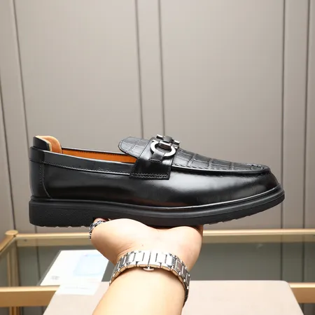 フェラガモ ビジネスシューズ
