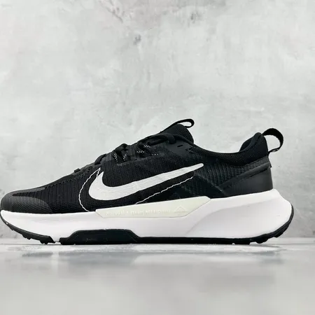 ナイキ スニーカー