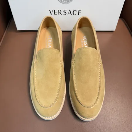 ヴェルサーチ カジュアルシューズ