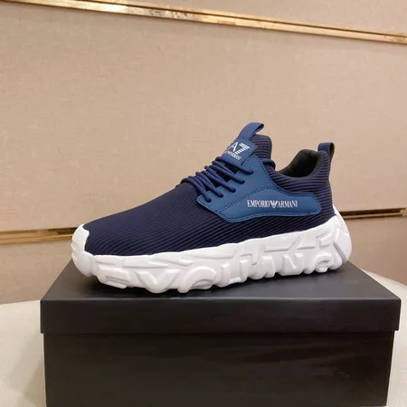 アルマーニ カジュアルシューズ