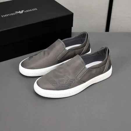 アルマーニ カジュアルシューズ