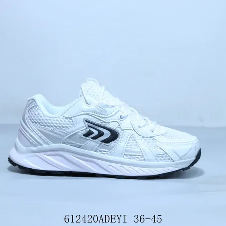 ノースフェイス スニーカー