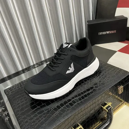 アルマーニ カジュアルシューズ