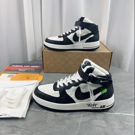 ルイヴィトン スニーカー