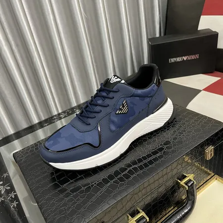 アルマーニ カジュアルシューズ