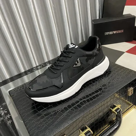 アルマーニ カジュアルシューズ