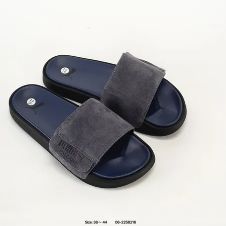 プーマ スリッパ