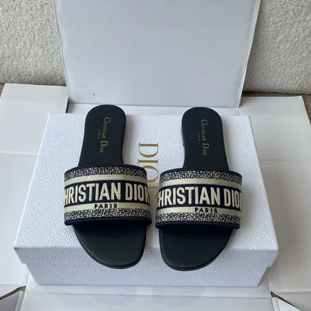 ディオール サンダル