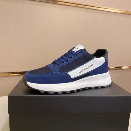 アルマーニ カジュアルシューズ