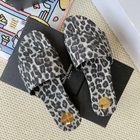 イブサンローラン スリッパ