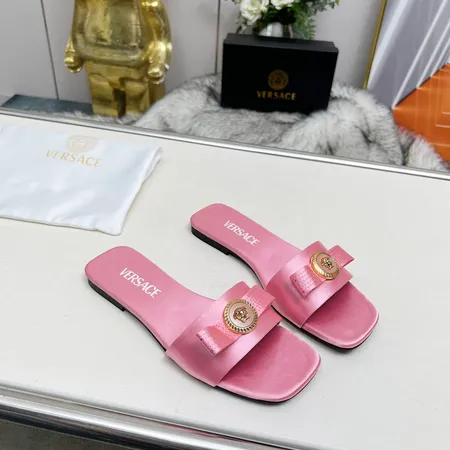 ヴェルサーチ スリッパ