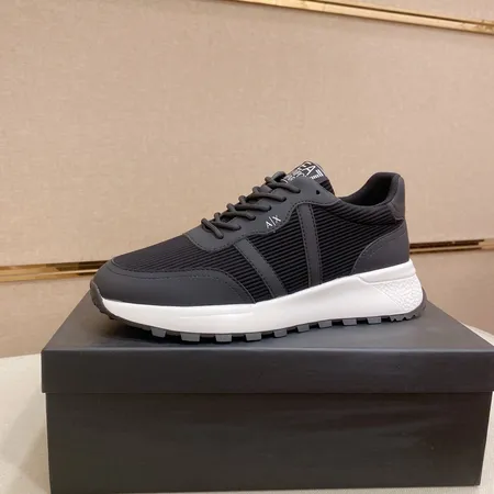 アルマーニ カジュアルシューズ