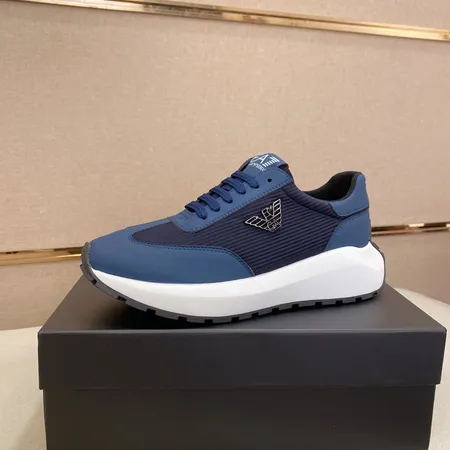 アルマーニ カジュアルシューズ