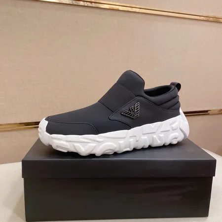 アルマーニ カジュアルシューズ