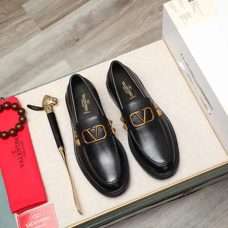ヴァレンティノ ビジネスシューズ