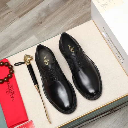 ヴァレンティノ ビジネスシューズ