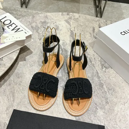 セリーヌ サンダル