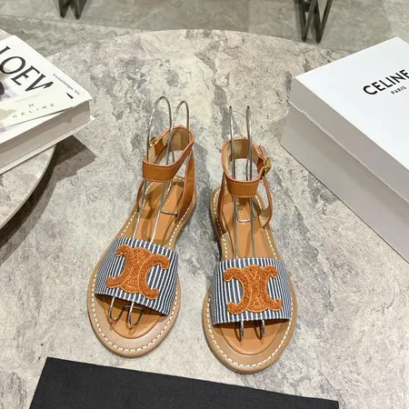 セリーヌ サンダル