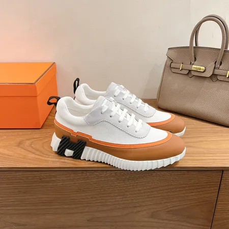 エルメス スニーカー