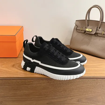 エルメス スニーカー