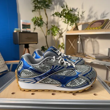 ボッテガ ヴェネタ スニーカー