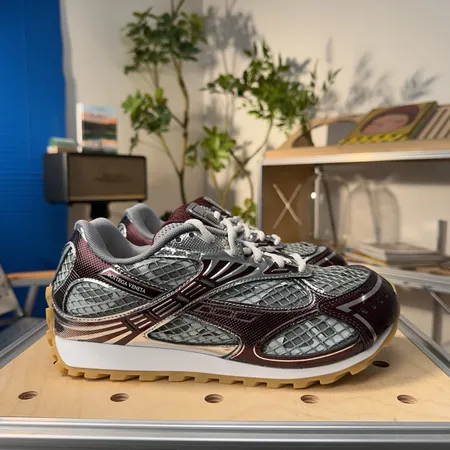 ボッテガ ヴェネタ スニーカー