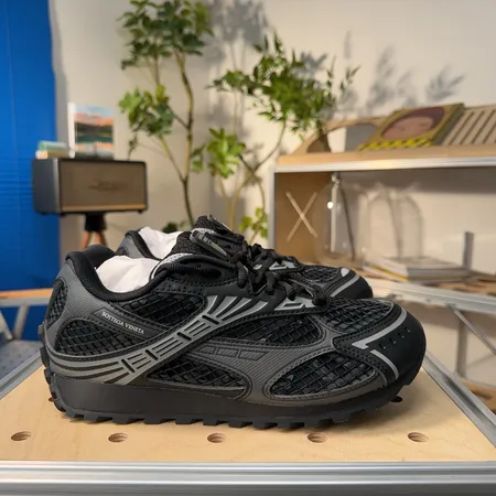 ボッテガ ヴェネタ スニーカー