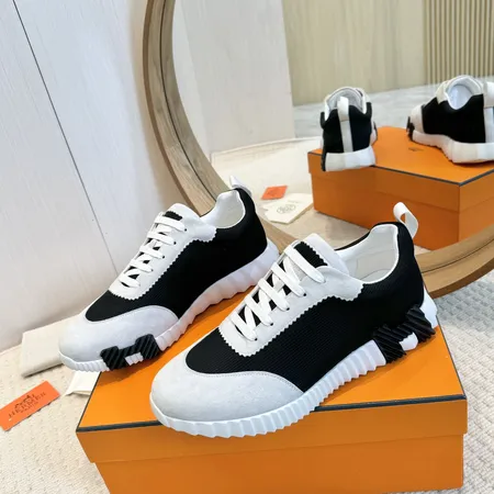 エルメス スニーカー