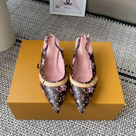 ルイヴィトン サンダル