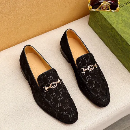 グッチ ビジネスシューズ