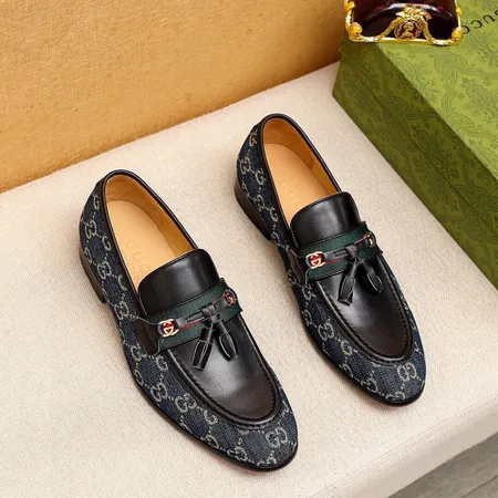 グッチ ビジネスシューズ